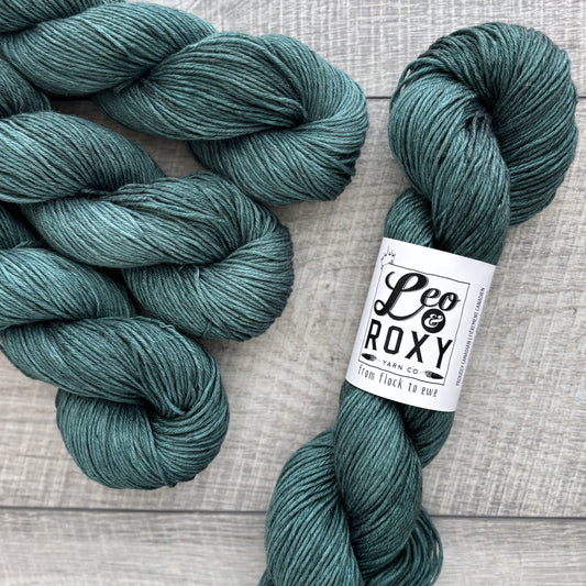 Frozen Forest - Silk Linen DK